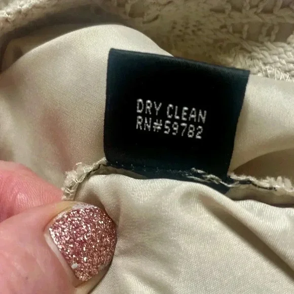 EUC Tan‎ Crochet Lace Women’s Cocktail Formal Adrianna Papell 1/4 Sleeve Dress - Picture 6 of 11